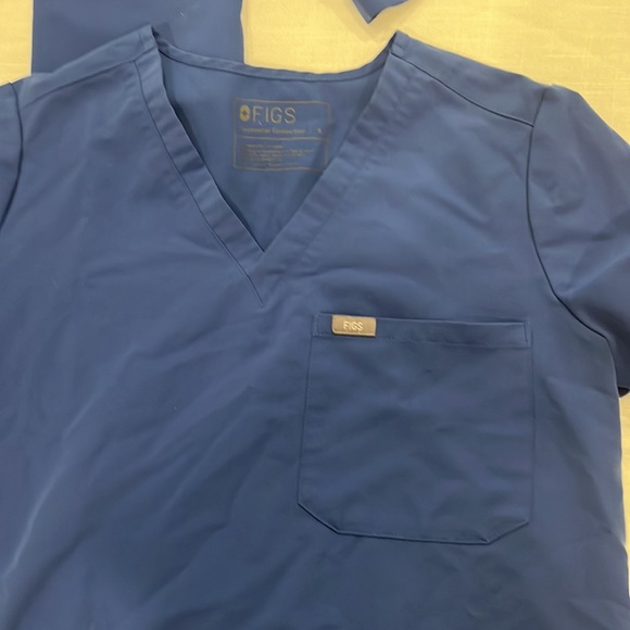 Figs Denim color scrub set - Picture 6 of 8